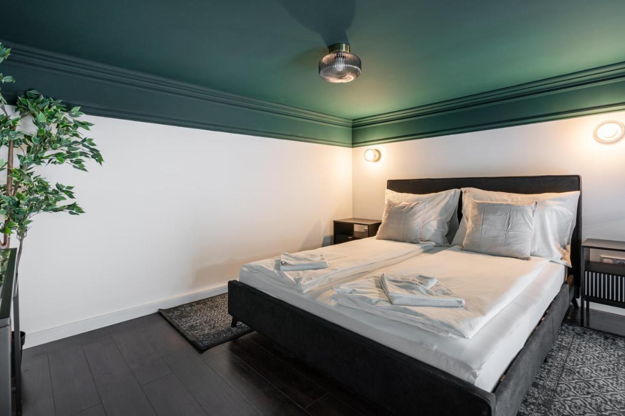 E41 - Trendy Boutique Apartments - Prime Spot By Bqa Budapeste Exterior foto